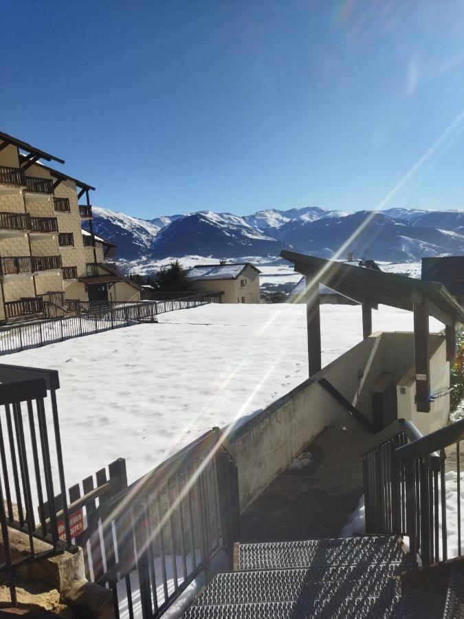 Studio Cabine Vue Sur Les Pyrenees Font-Romeu-Odeillo-Via Luaran gambar